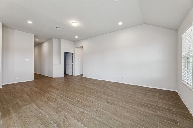 Building Photo - 359 Spiny Lizard Ln