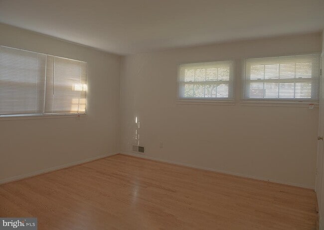 Building Photo - 5232 Oldcastle Ln