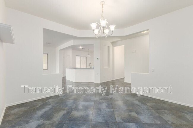 Building Photo - 10328 E Second Water Trail