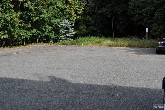 Building Photo - 109 Miller Rd