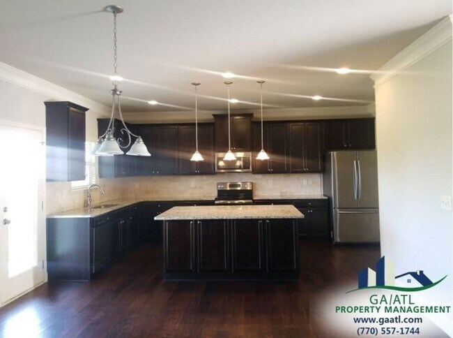Building Photo - COMING SOON! 4-bedroom house in LAKE LANIER cluster in Buford