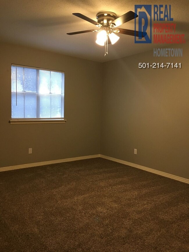 Building Photo - 2309 Ridge Park Dr