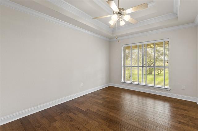 Building Photo - 389 Scenic View Dr