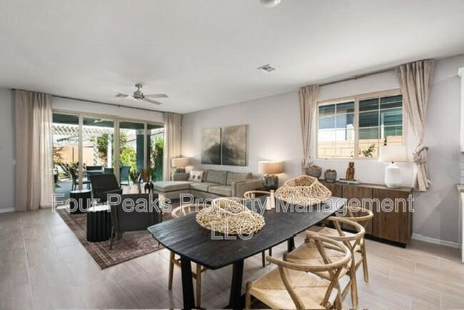 Building Photo - 22808 E Roundup Way