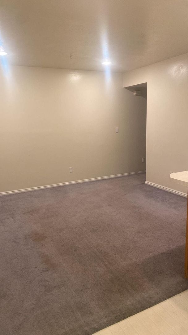 Building Photo - Great One Bedroom near Provo Rec Center, U...