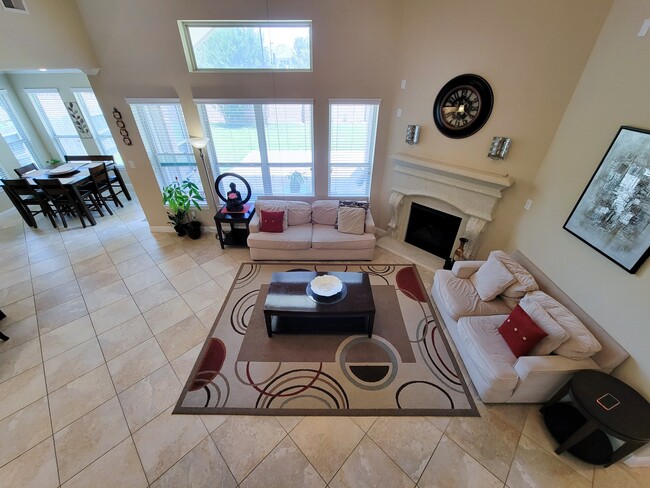 Building Photo - 715 Charleston Heights Ln