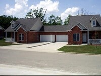 Building Photo - 927-MF2-E2