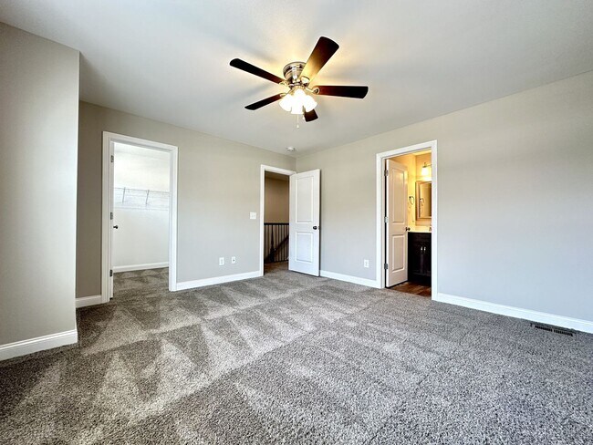 Building Photo - 1172 Meadowhill Ln