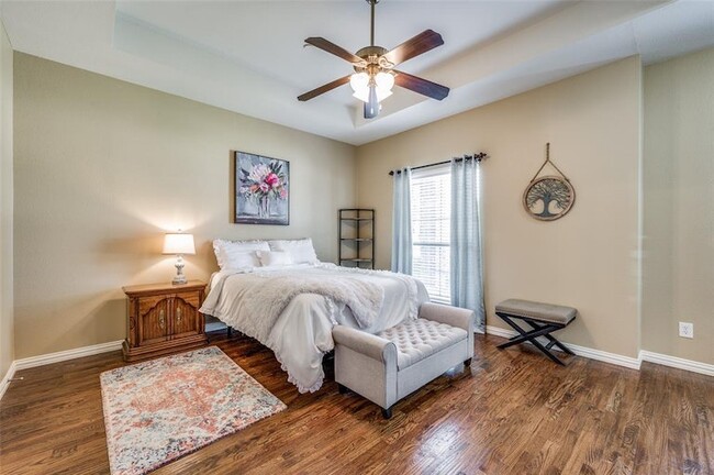Building Photo - 575 S Virginia Hills Dr