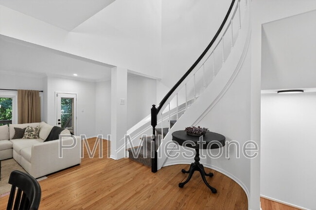 Building Photo - 7830 Whiterim Terrace