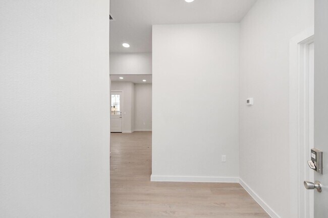 Building Photo - 7318 Leighton Mdw Ln