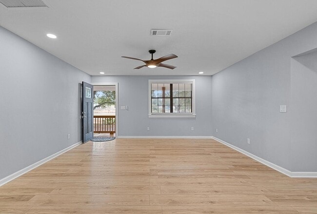 Building Photo - 5968 Capitol Dr