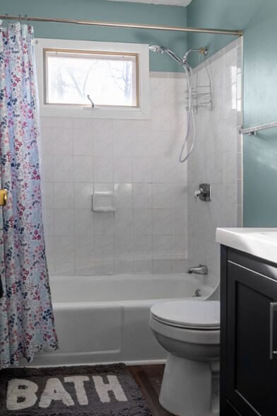 Building Photo - 261 Holy Cross Rd