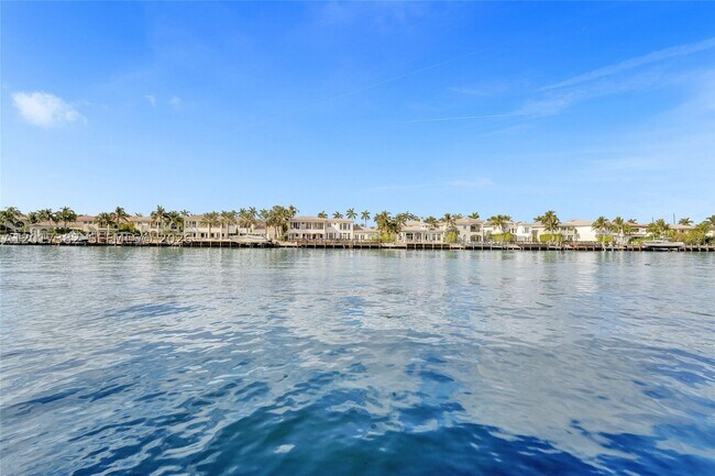 Building Photo - 1600 S Ocean Dr