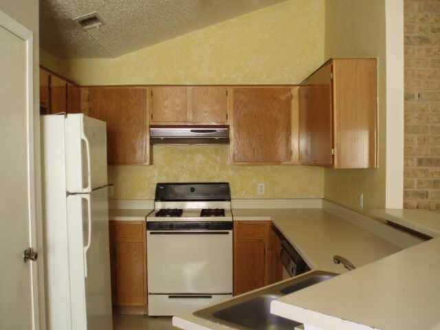 Building Photo - 2511 Howellwood Wy