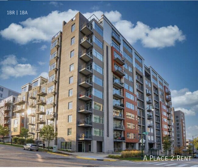 Building Photo - 309 W Washington Ave