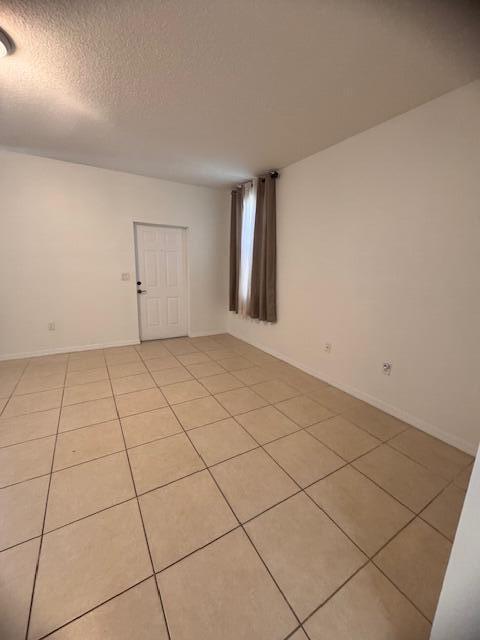 Building Photo - 2161 SE Fern Park Dr