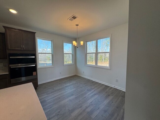 Building Photo - 2008 Red Woodpeckers Ct