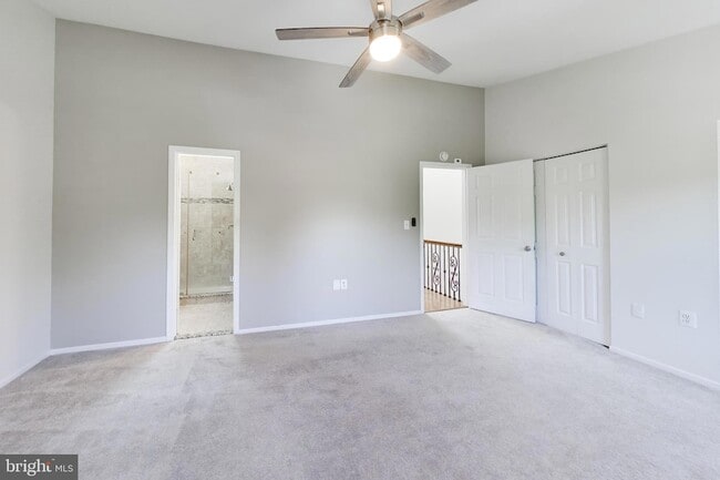 Building Photo - 4 Earth Star Ct