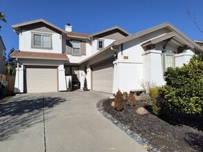 Building Photo - 6439 Cormorant Cir