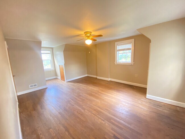 Building Photo - 183 S Marietta St