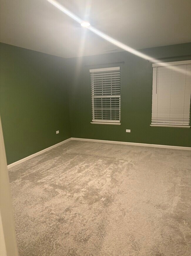 Building Photo - 8972 Dolby St