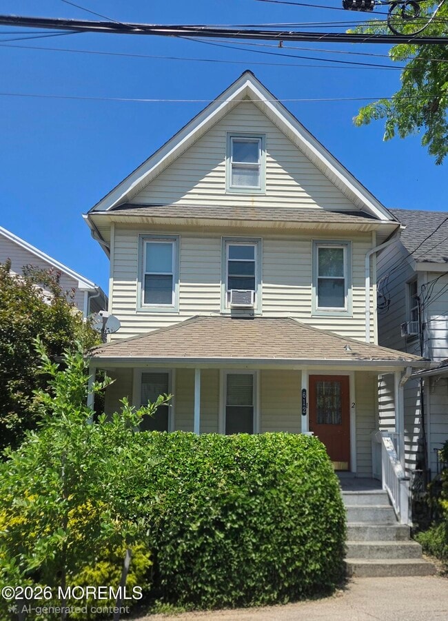Building Photo - 612 Lareine Ave