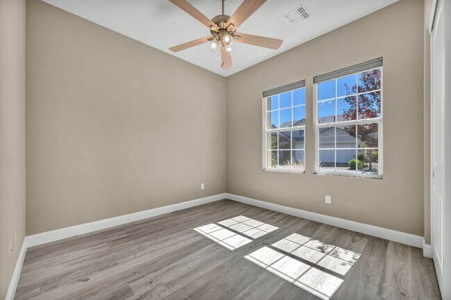 Building Photo - 9545 Hawkshead Rd
