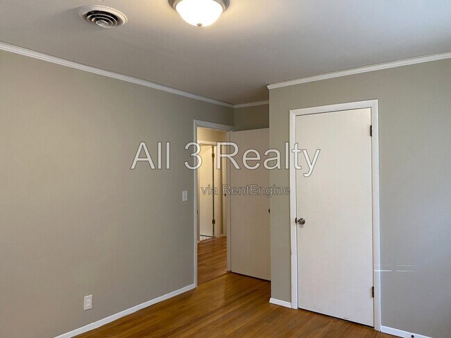 Building Photo - 3379 Arborfield Rd