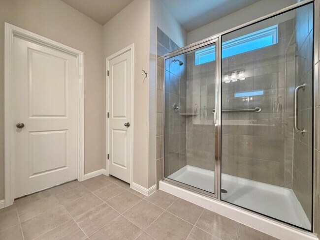 Building Photo - 207 Cherry Blossom Ln
