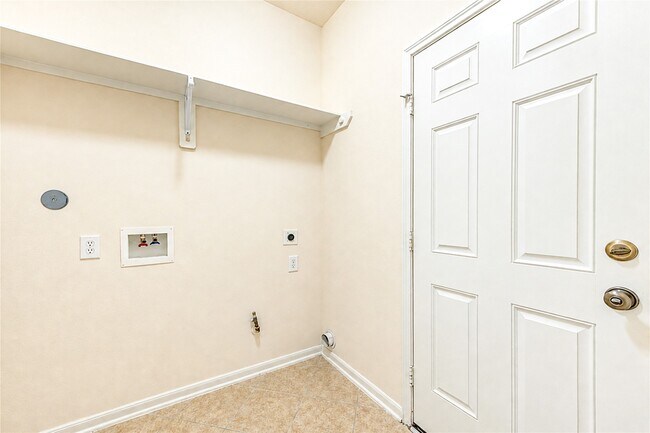 Building Photo - 7419 Sabinal Creek Dr