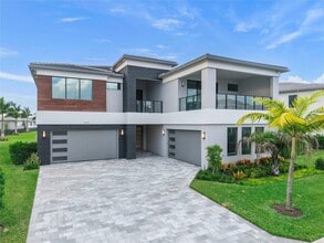 Building Photo - 20119 Pacific Dunes Dr