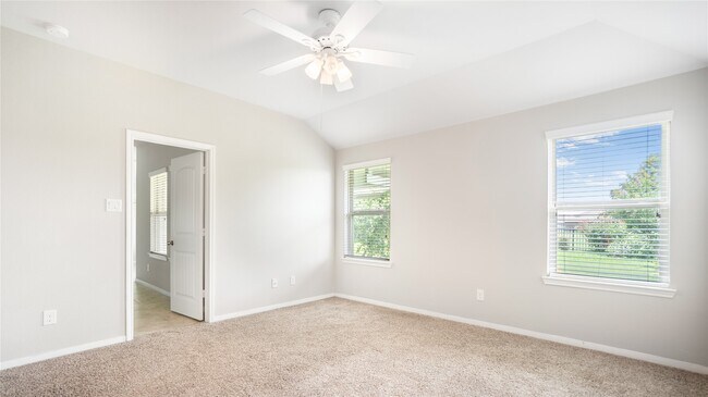 Building Photo - 2914 Canadian Goose Ln