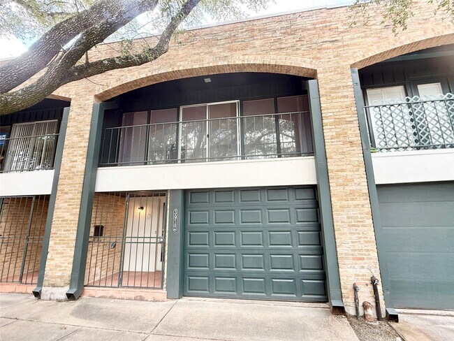 Primary Photo - 3912 Mandell St