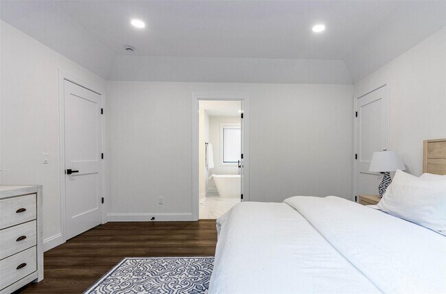 Building Photo - 1745 Stars Rd