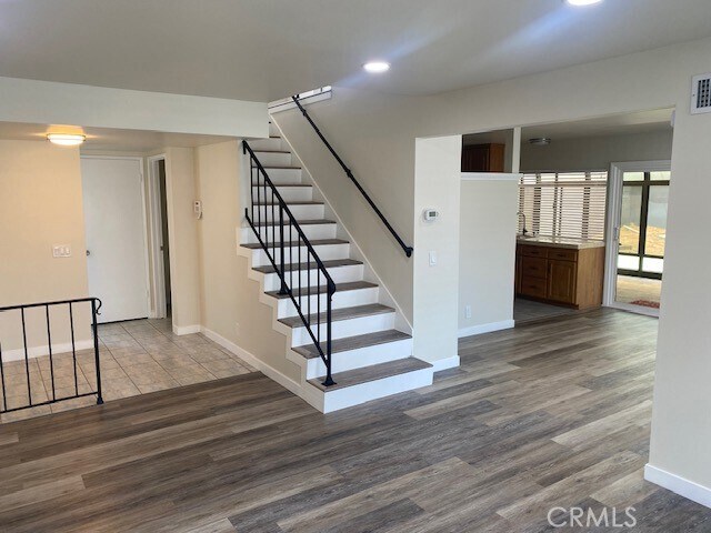 Building Photo - 1708 E Cyrene Dr