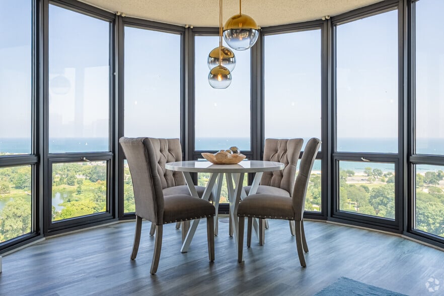 2BR, 2BA - 1,175SF - Dining Room - Eugenie Terrace on the Park