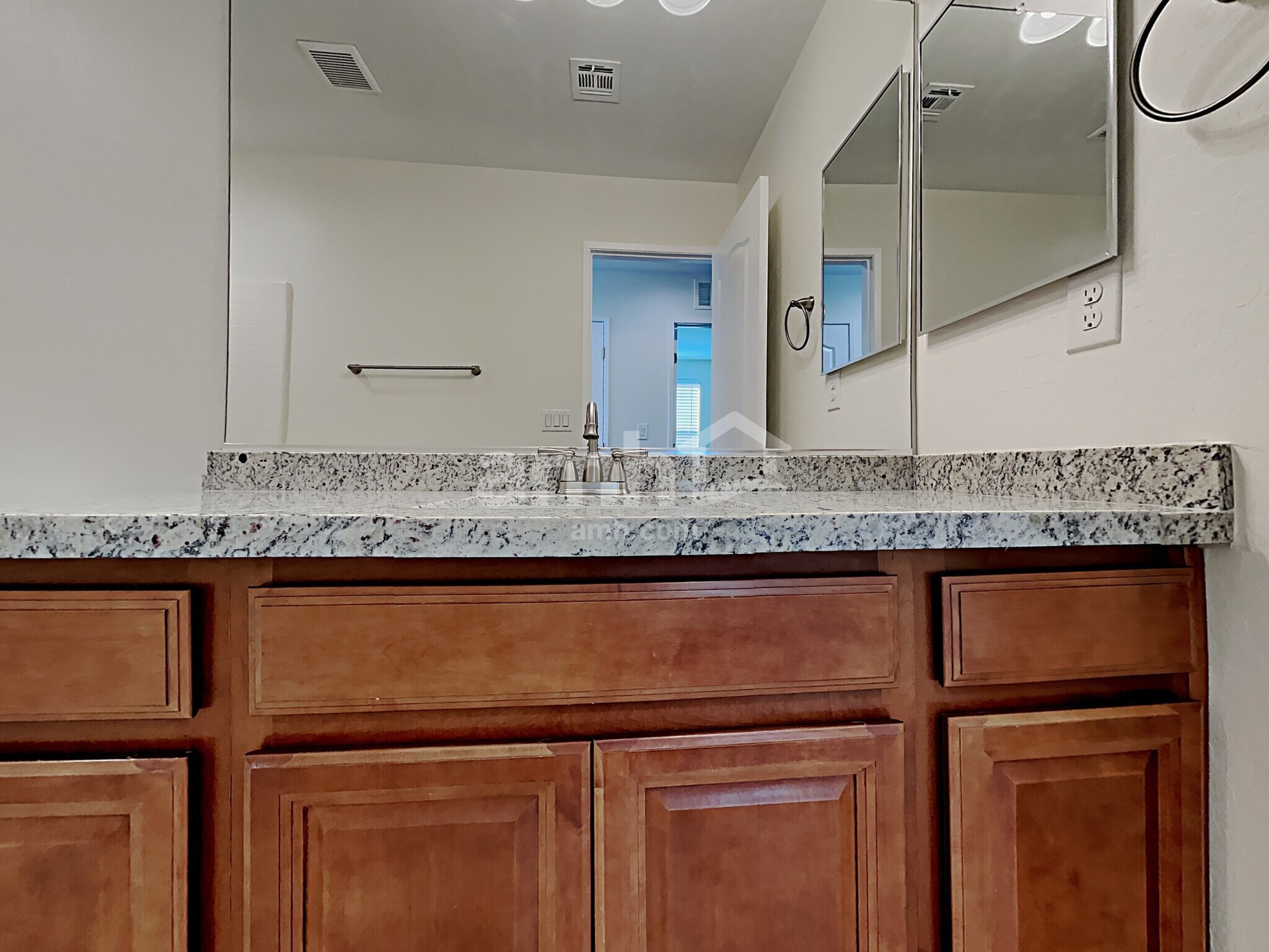 Building Photo - 7700 Flowering Quince Dr