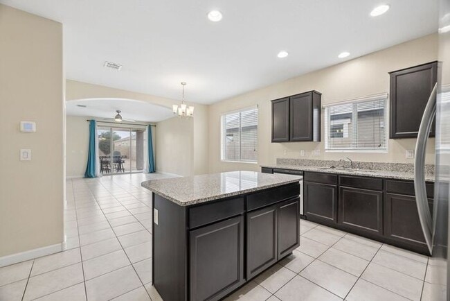 Building Photo - 19765 N Tammy St