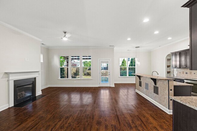 Building Photo - Spacious House for rent in Neighborhoods Of Holly Ridge!