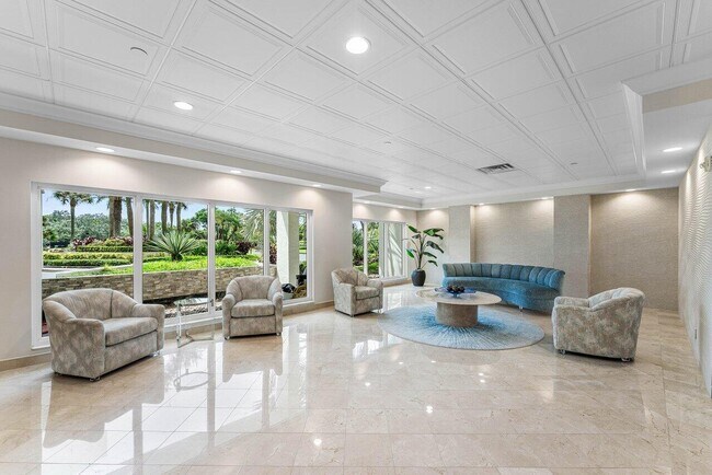 Building Photo - 4301 N Ocean Blvd