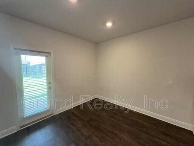 Building Photo - 3757 Hawks Landing Cir
