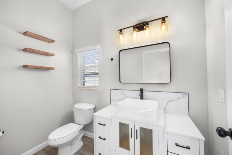 Building Photo - 3300 NW 15th Ln