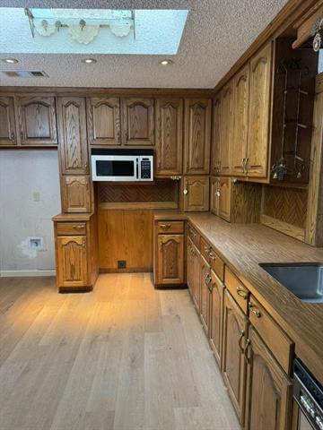 Building Photo - 2309 Richwood Dr