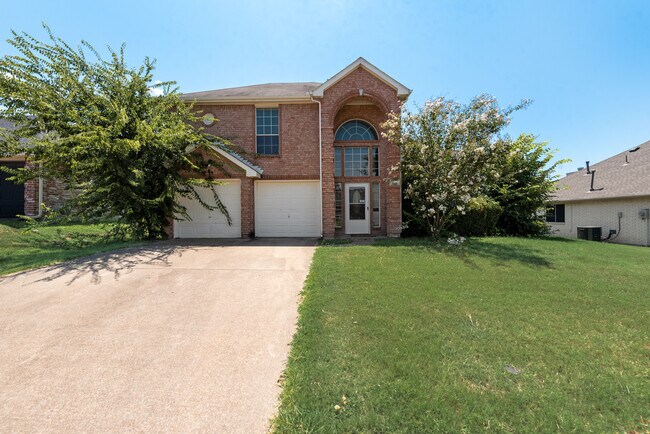 Building Photo - 3018 Blue Jay Ln