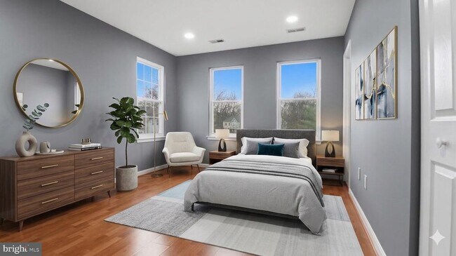 Building Photo - 2628 Deer Ridge Dr