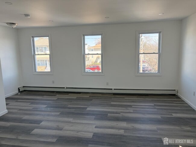 Building Photo - 15 Fitch St