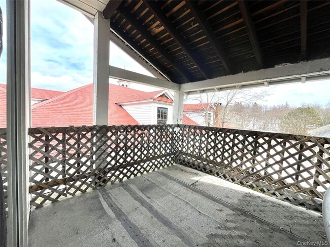 Building Photo - 7 Law St