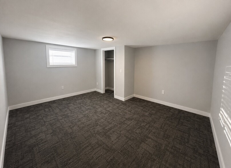 Building Photo - 2374 Shasta Way