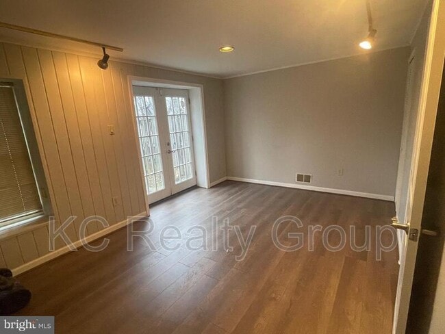 Building Photo - 15730 Piller Ln